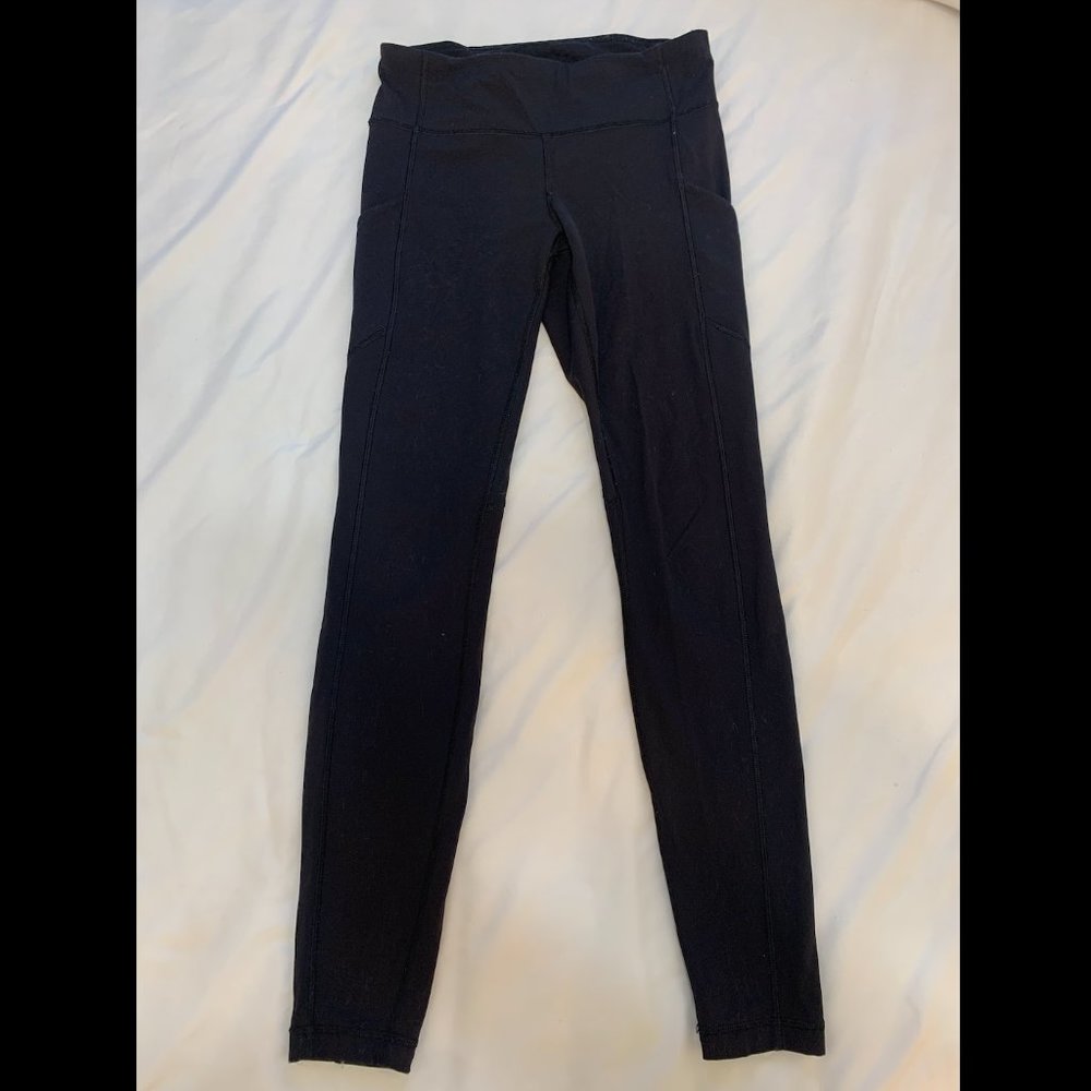 Lululemon Leggings 28" Black Size 6 with Pockets